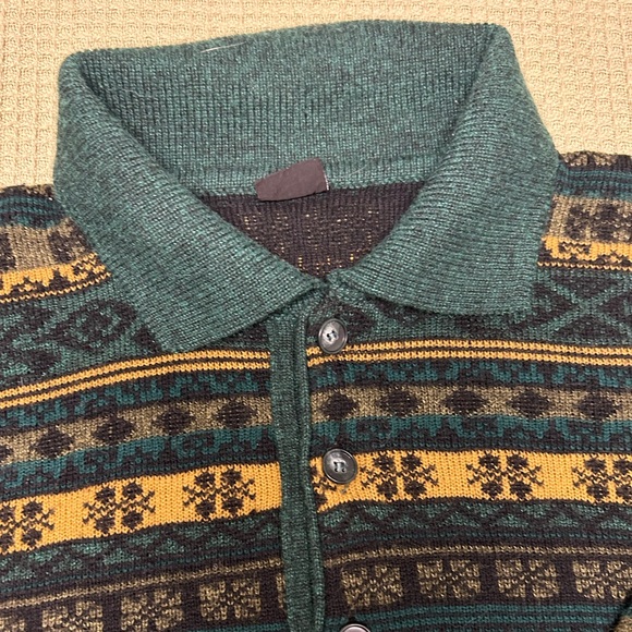 Women’s “vintage” Wool sweater - Picture 3 of 3